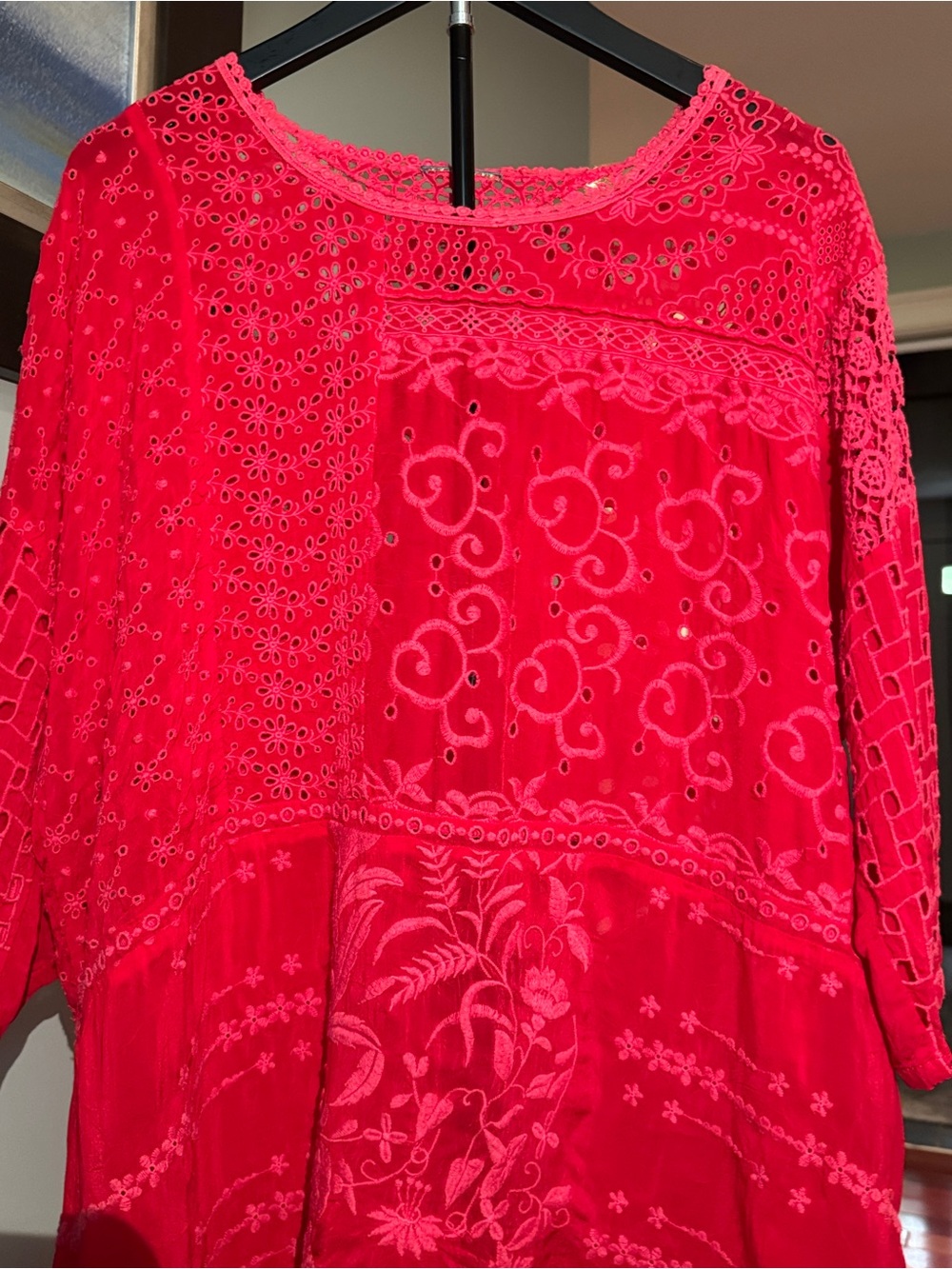 Johnny Was Women's Red Tone  Embroidered Eyelet Crochet Tunic Plus Size 2/3X EUC